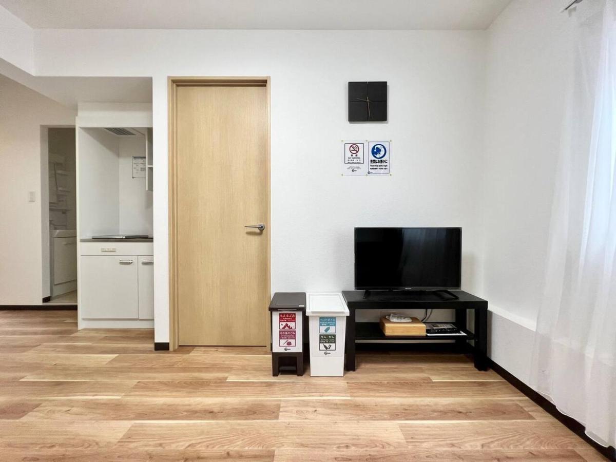 Rakuto Tsutenkaku: Central Namba Apartment with Easy Airport Access Osaka Exterior photo