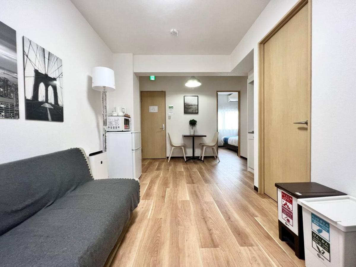 Rakuto Tsutenkaku: Central Namba Apartment with Easy Airport Access Osaka Exterior photo